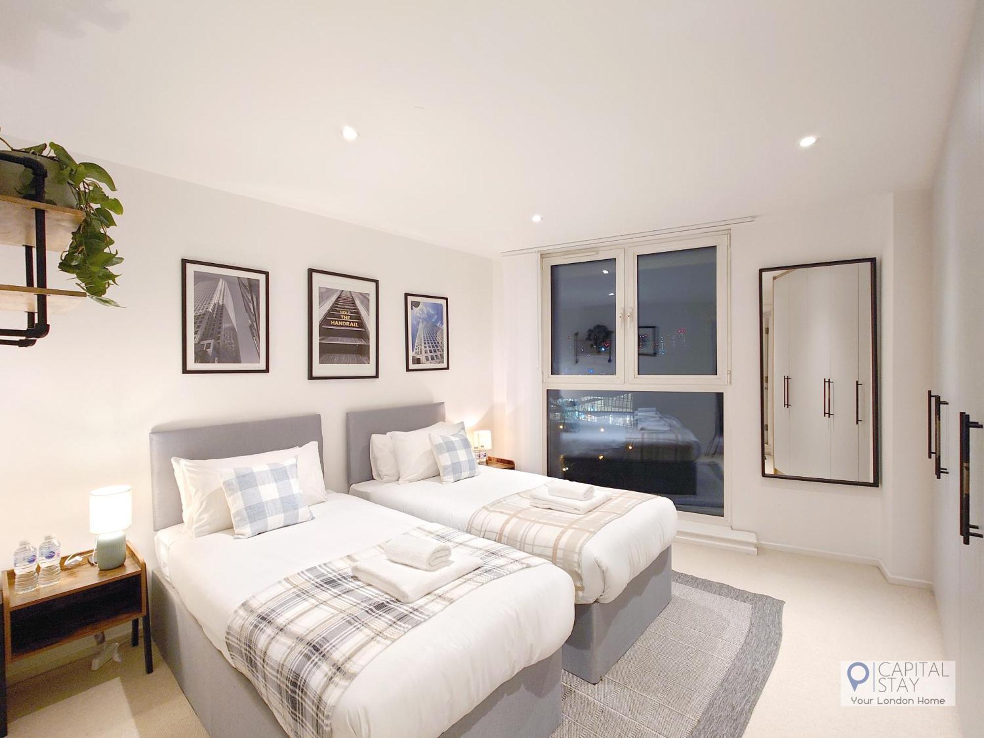 Deluxe Two Bed Apartment With River & City View Londyn Zewnętrze zdjęcie